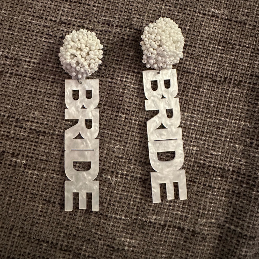 Bridal Accessories!!!! - Picture 4 of 16